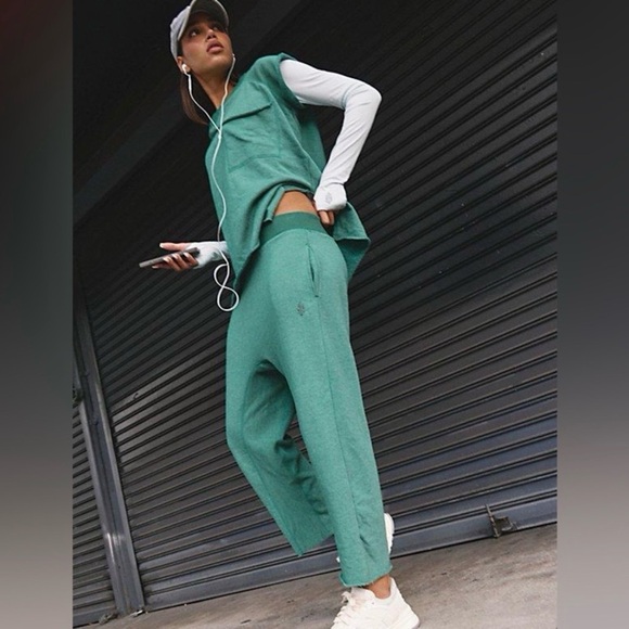 SOLD. DO NOT BUY. Free People FP Movement One to Beat SET Heritage - Picture 3 of 5